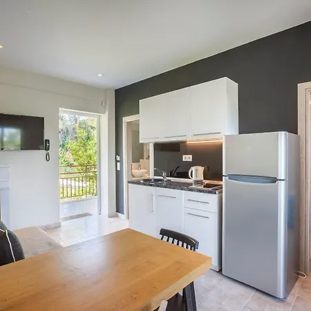 Lägenhet Avatel Eco Kryopigi